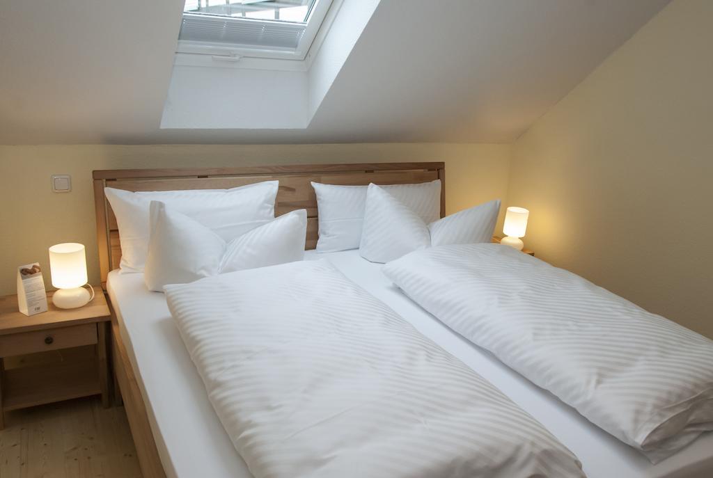 Landhotel Altes Pfarrhaus Kindelbrueck Habitación foto